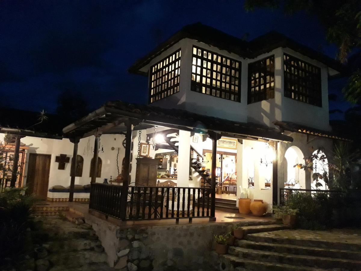 Casa Constantino Rivera